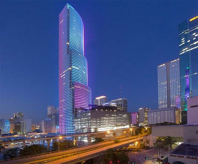 Miami Tower, Флорида, Майами