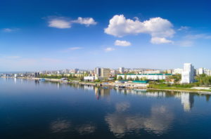Город Саратов в России