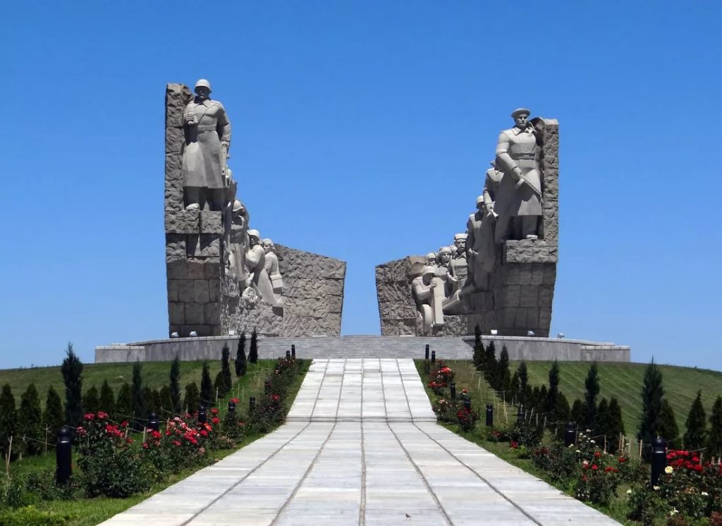 Мемориал воинской Славы близ Таганрога